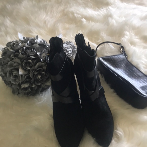 Charles by St Charles Blk-- 9 1/2 M ankle boots 🔥 - Picture 5 of 8